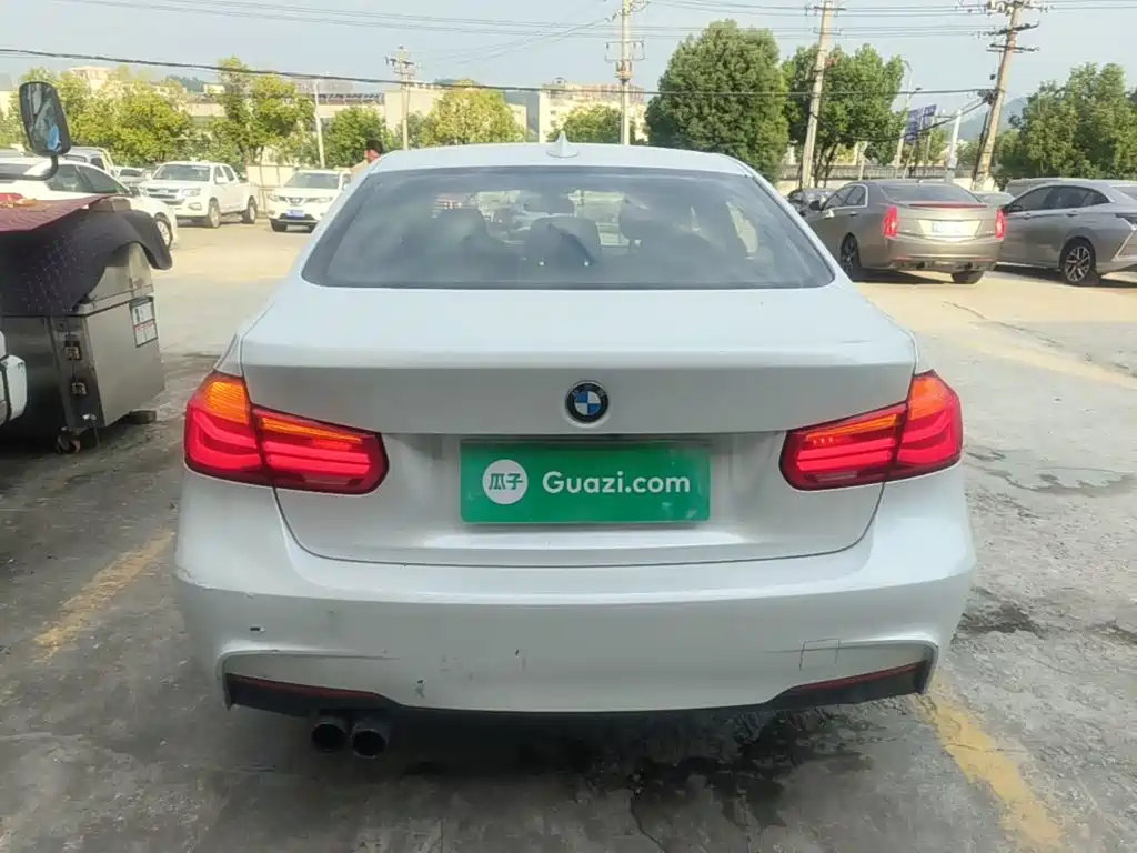 BMW 3 Series — миниатюра 6