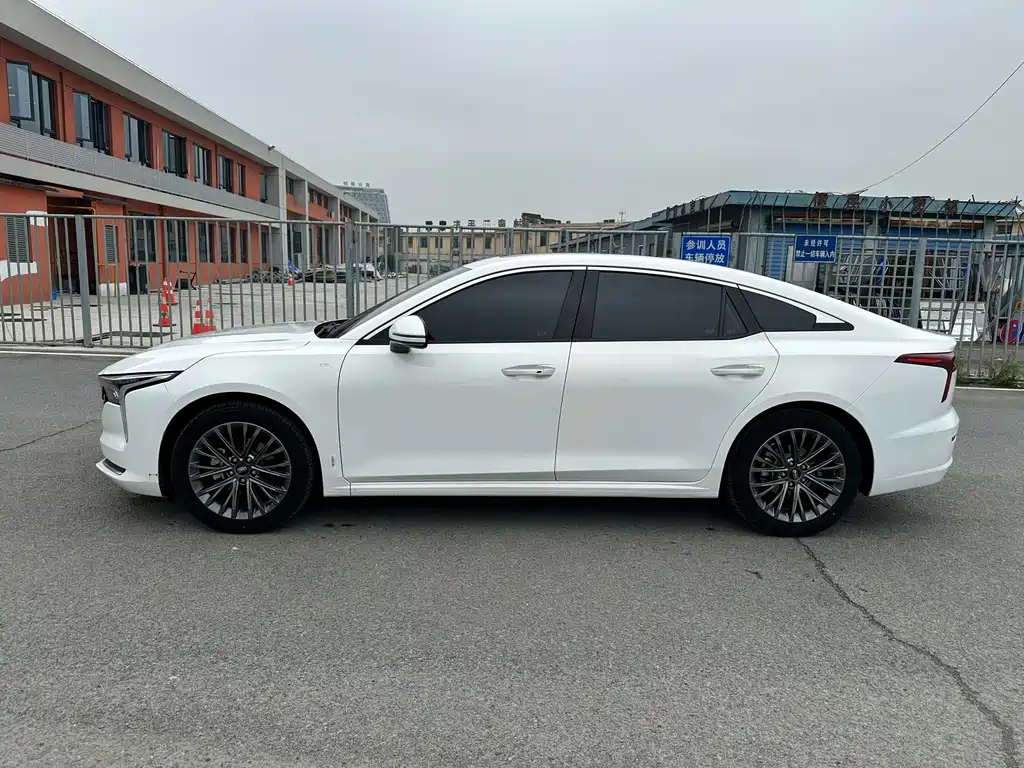 Bestune B70 — миниатюра 7