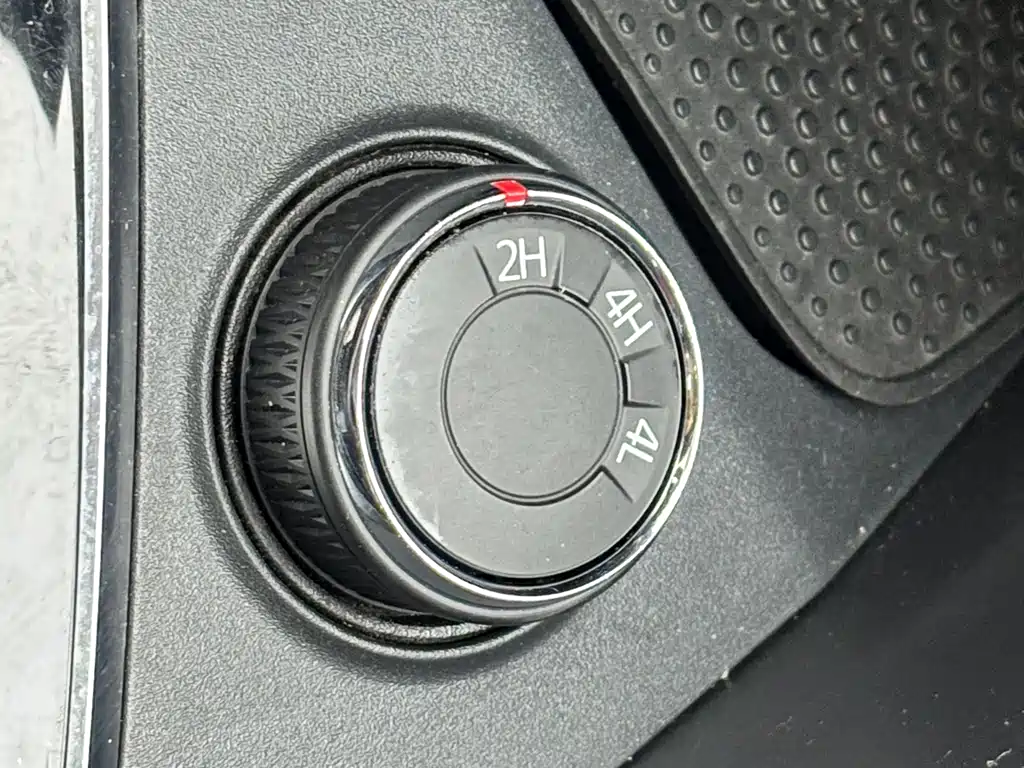 SAIC MAXUS CHASE T70