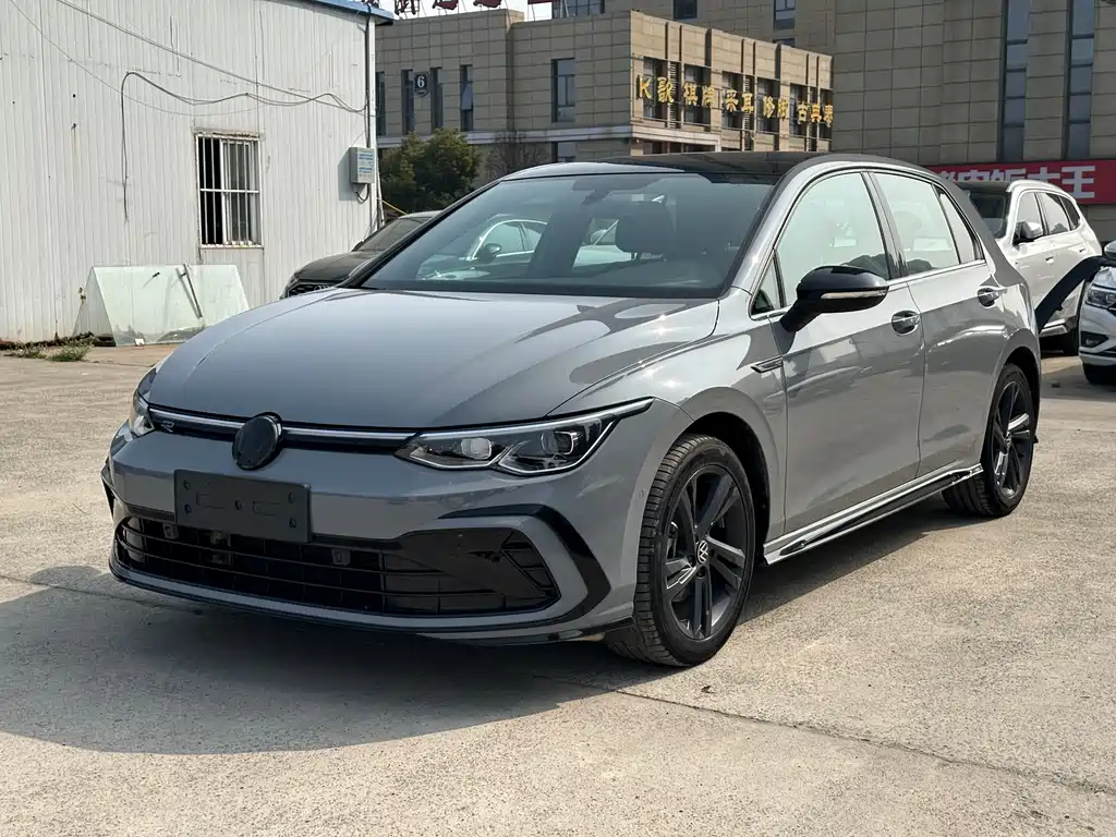 Volkswagen Golf 2023