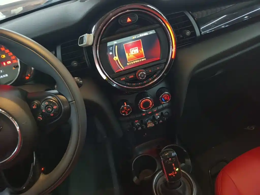 MINI Mini — миниатюра 13