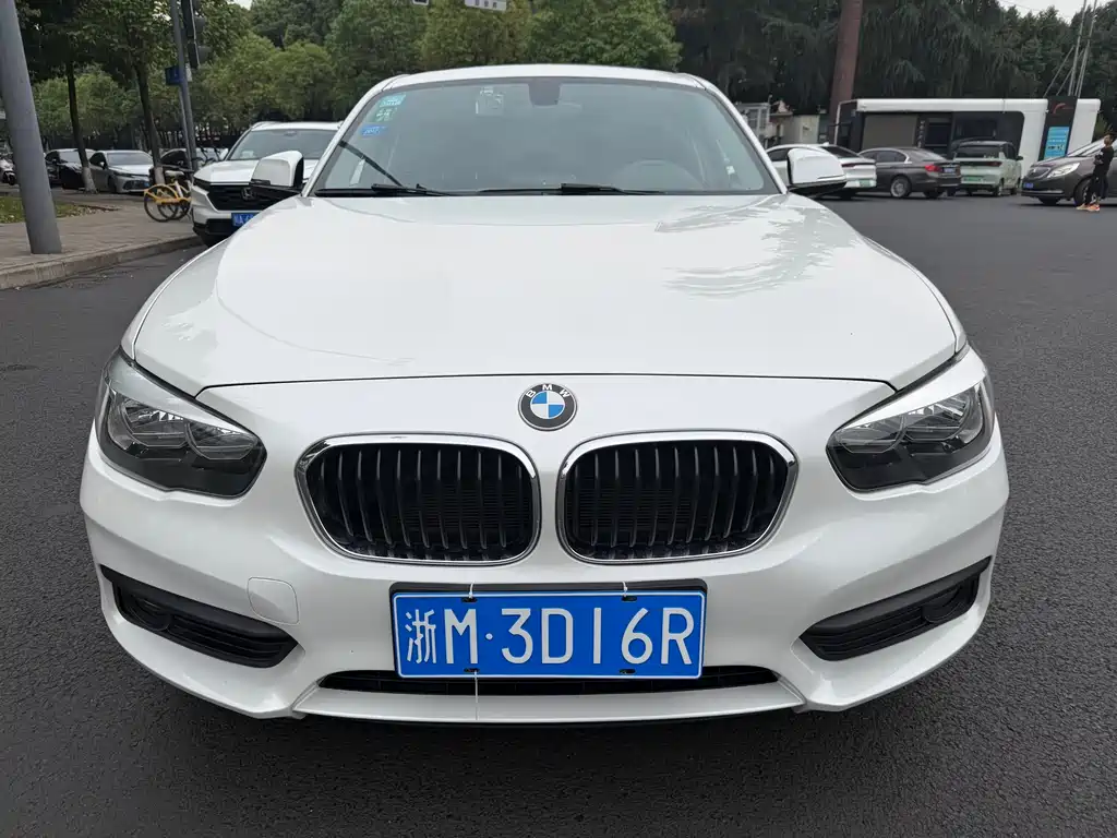 BMW 1 Series 1 2016 120i Lead