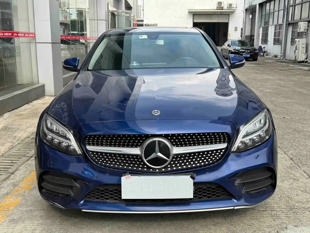 Mercedes-Benz C-Class — миниатюра 3