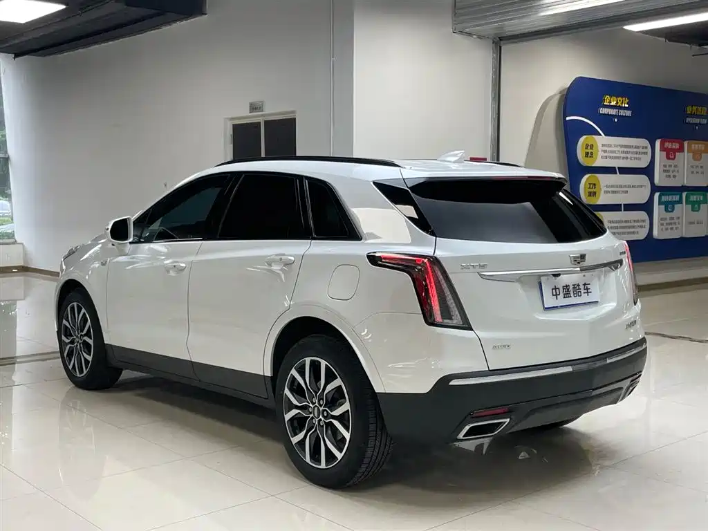 Cadillac XT5 2021 28T Lead Sport