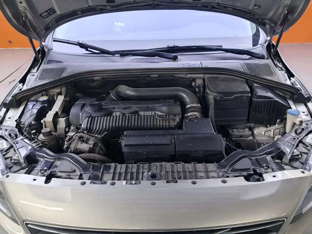Volvo S60 — миниатюра 6