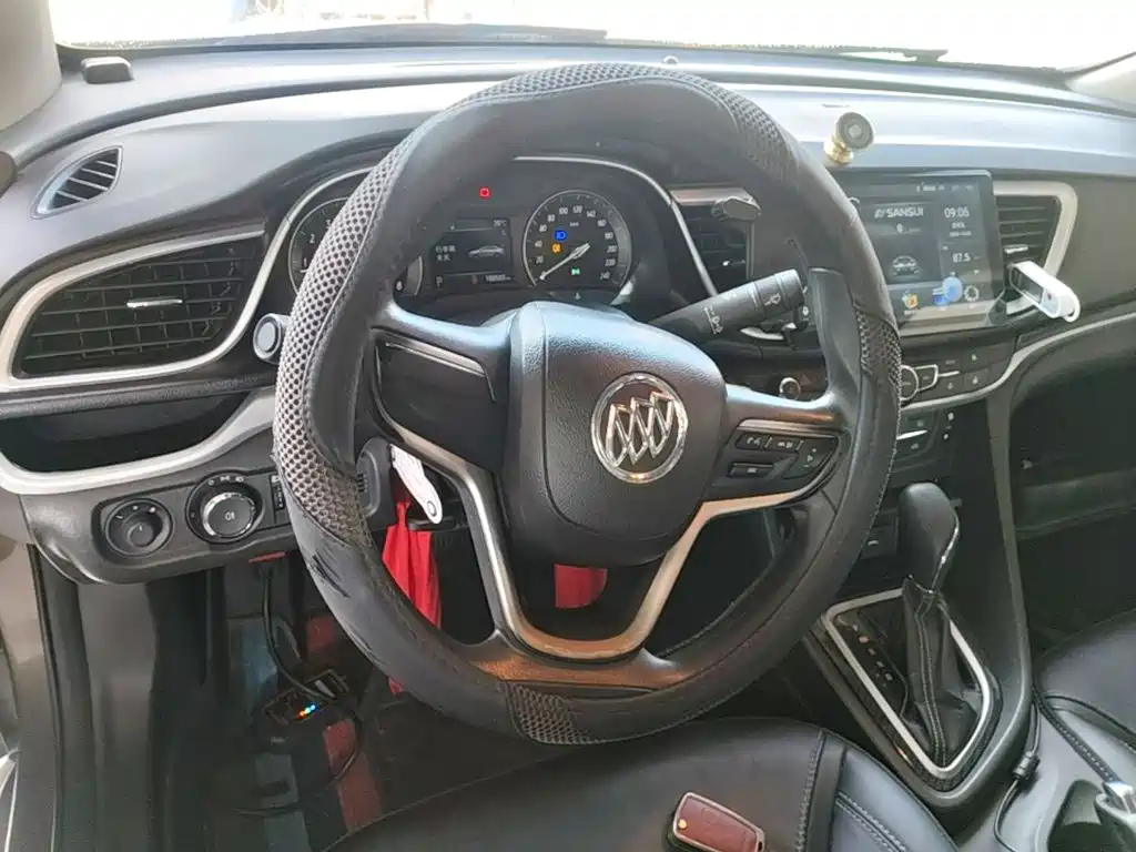 Buick Excelle — миниатюра 11