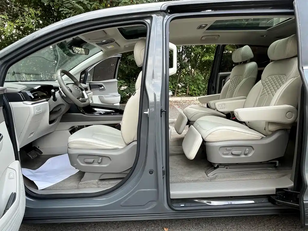Hyundai Custo — миниатюра 16