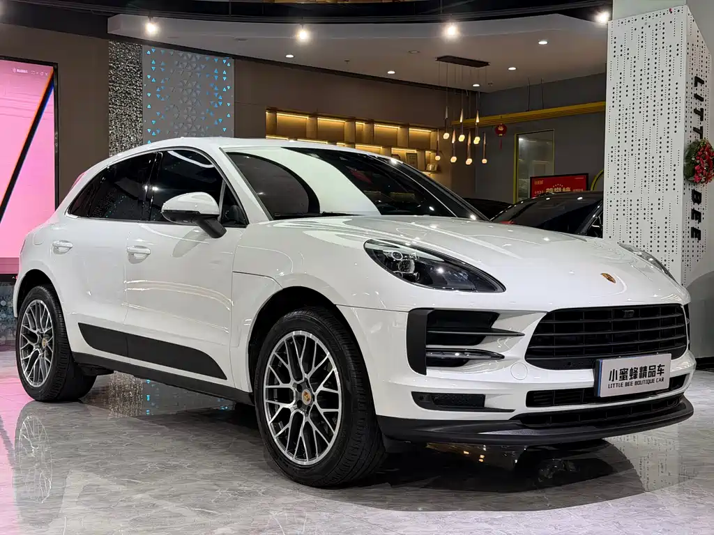 Porsche Macan — миниатюра 3
