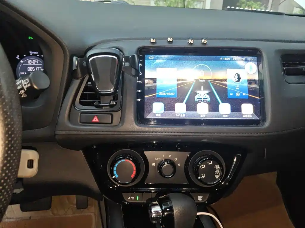 Honda Vezel — миниатюра 14