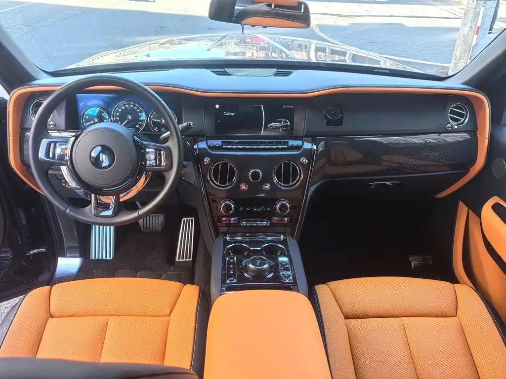 ROLLS-ROYCE CULLINAN