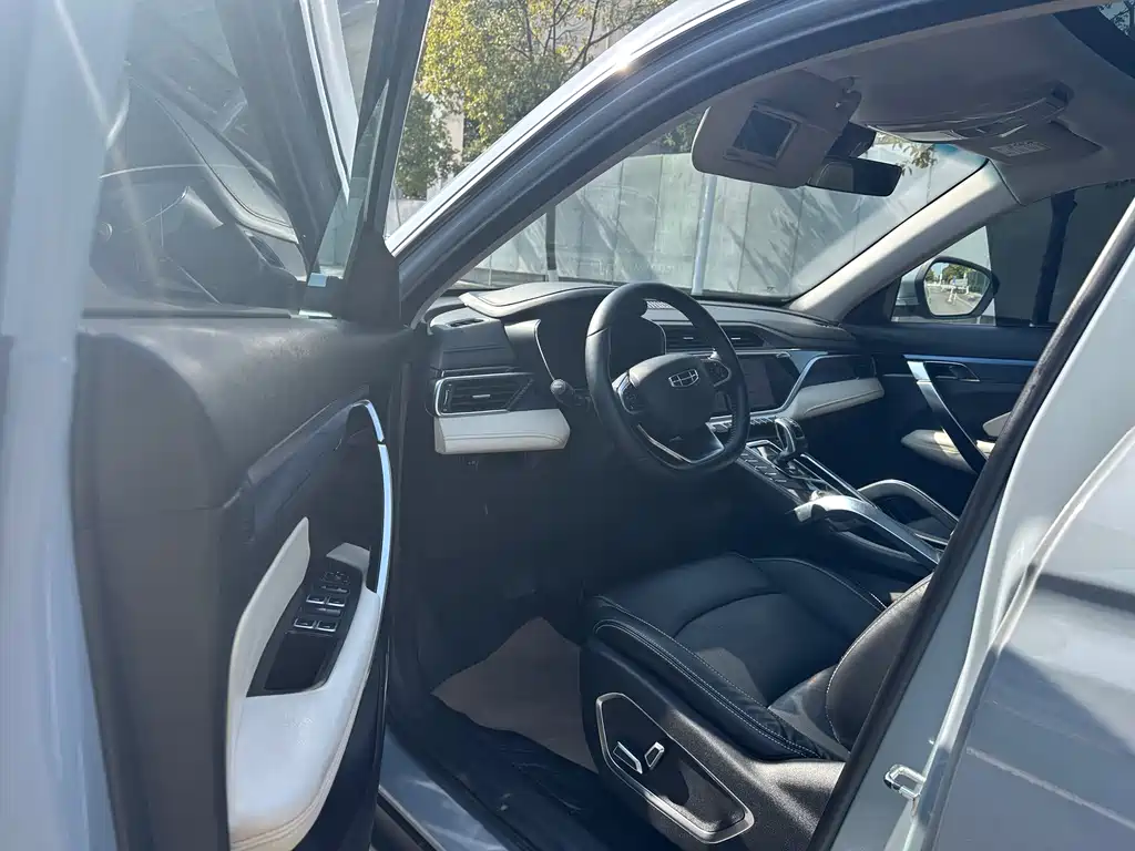 GEELY AUTOMOBILE BOYUE