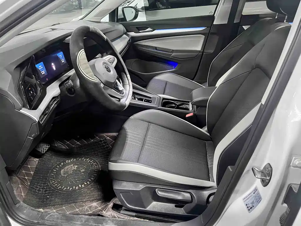 Volkswagen Golf — миниатюра 2