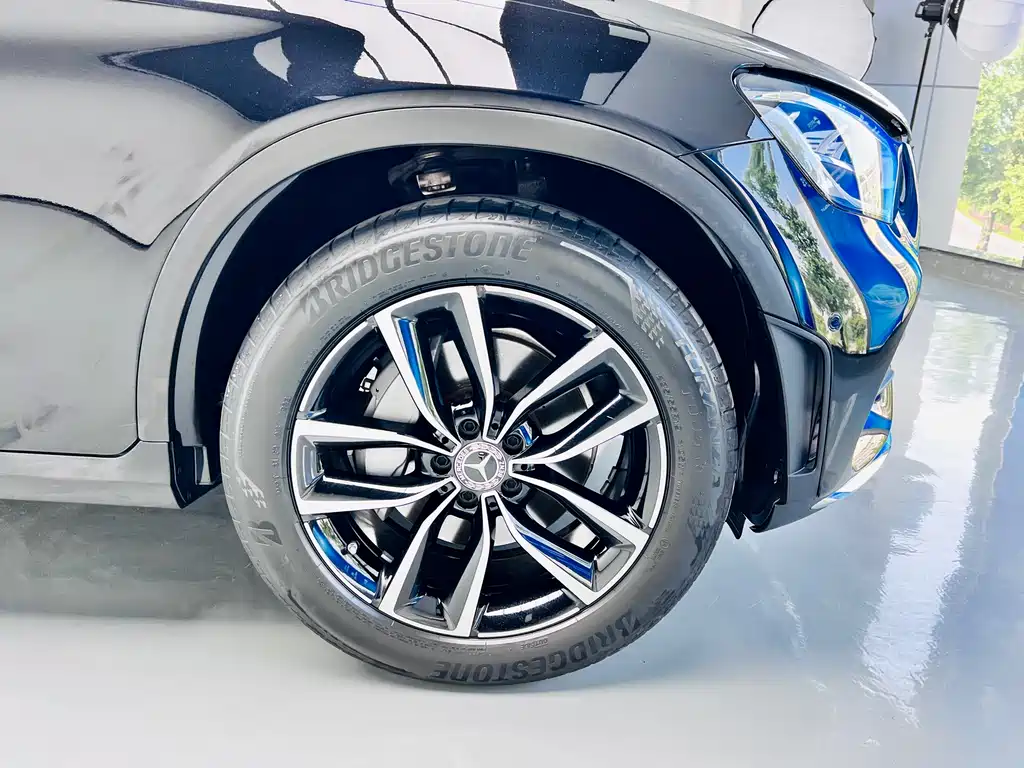 Mercedes-Benz GLC 2022 GLC 260 L 4MATIC Luxury
