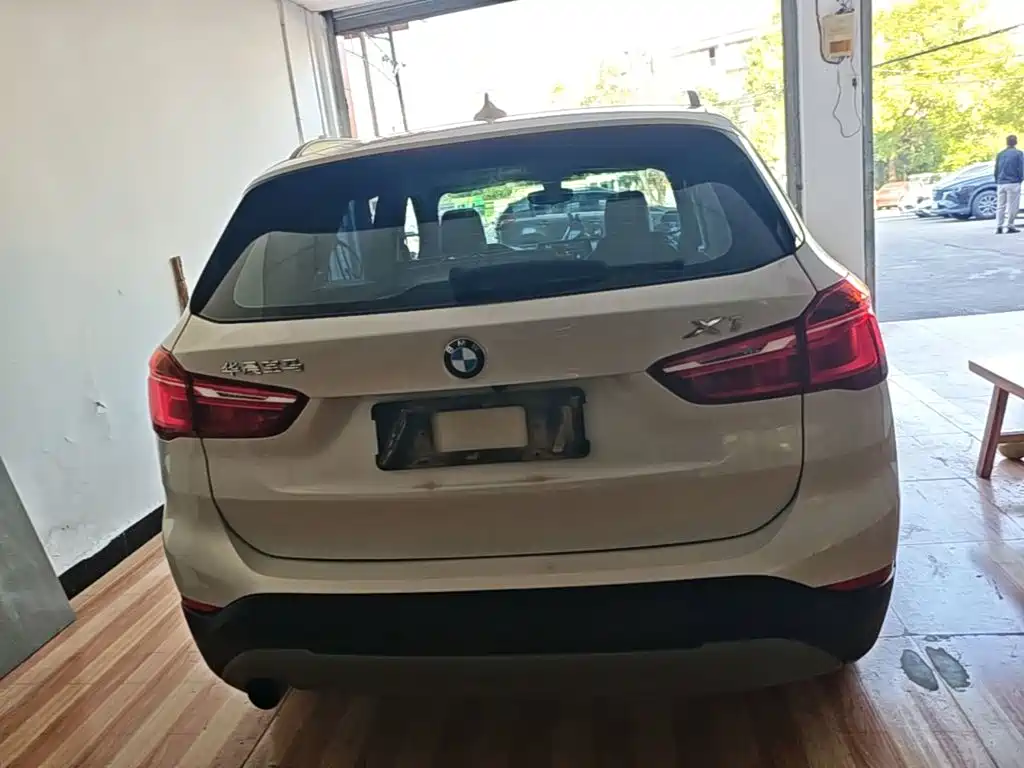 BMW X1 — миниатюра 6