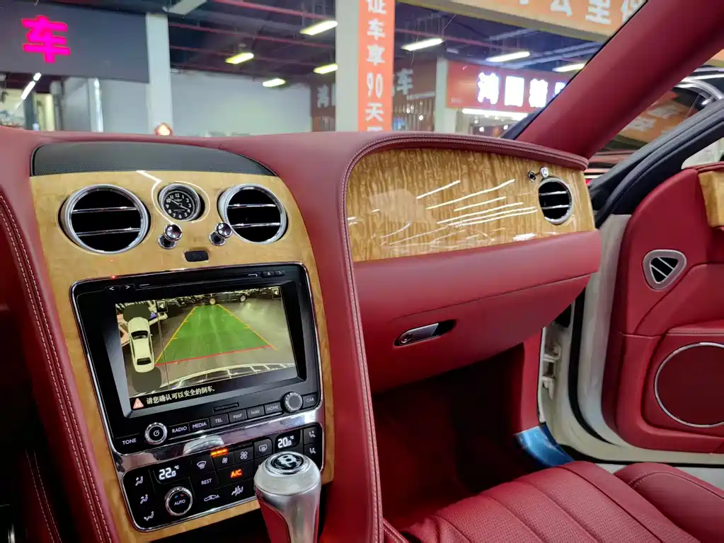 Bentley Flying Spur 2017 4.0T V8 Standard