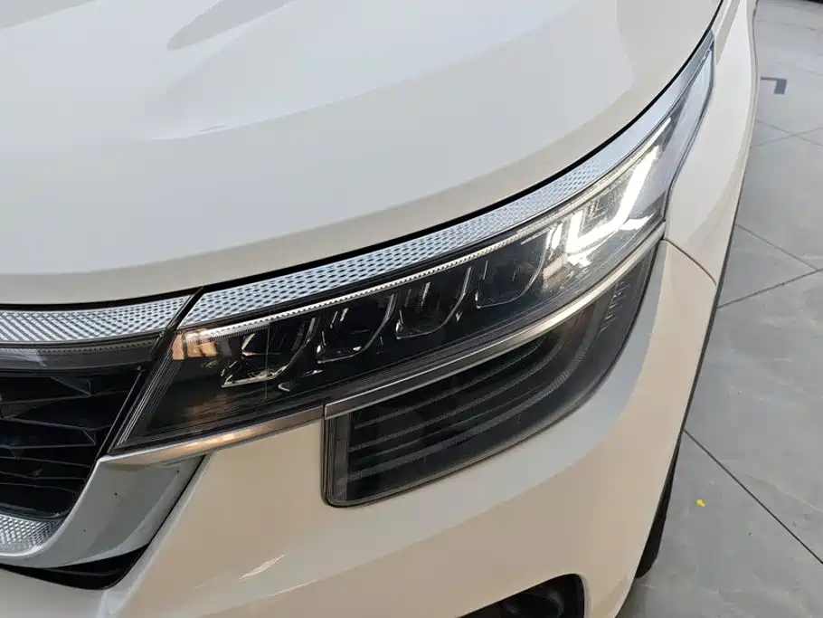 Kia KX3 — миниатюра 5