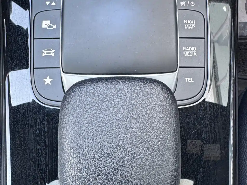 Mercedes-Benz A-Class — миниатюра 17