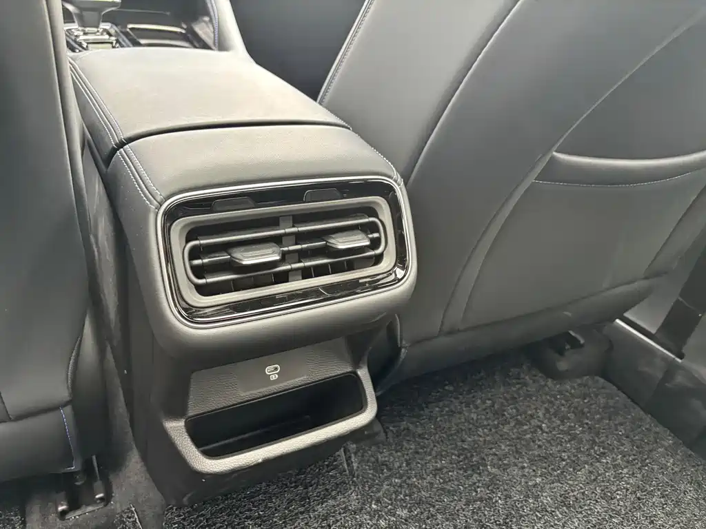 Geely Xingrui — миниатюра 22