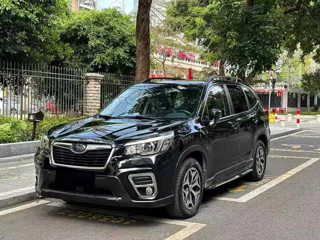 SUBARU FORESTER 2019