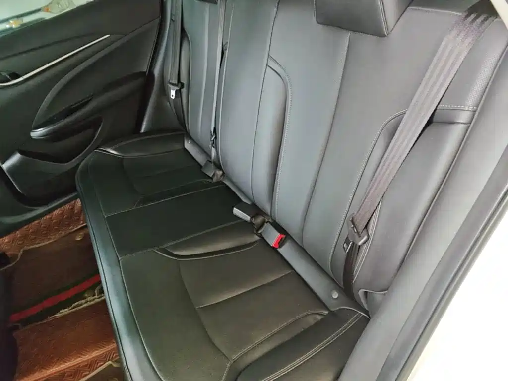 Buick Excelle — миниатюра 17