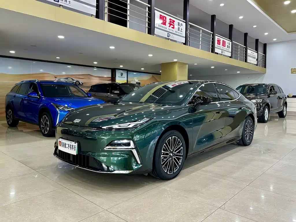 GEELY GALAXY GALAXY SPARKLE 8