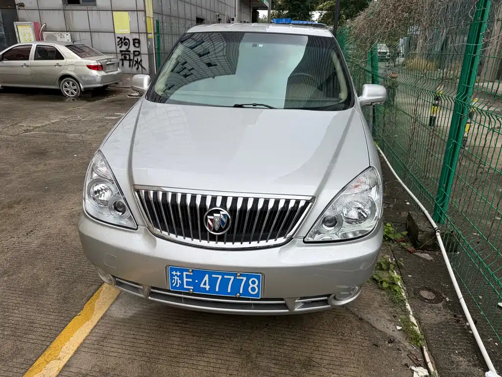 Buick GL8