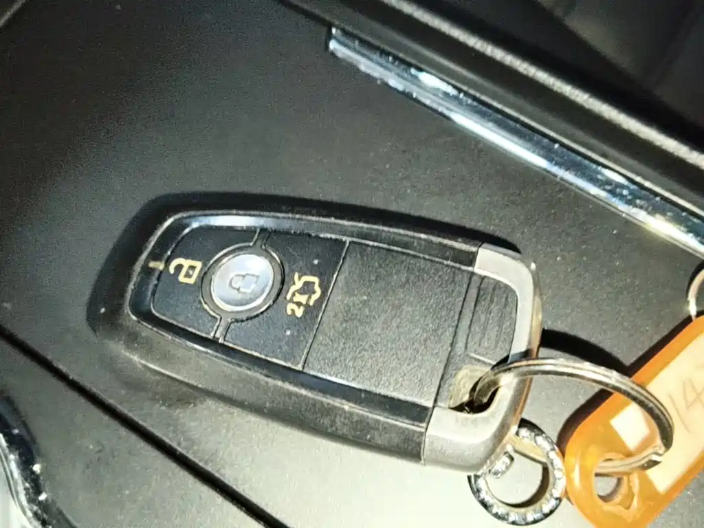 Ford Mondeo — миниатюра 17