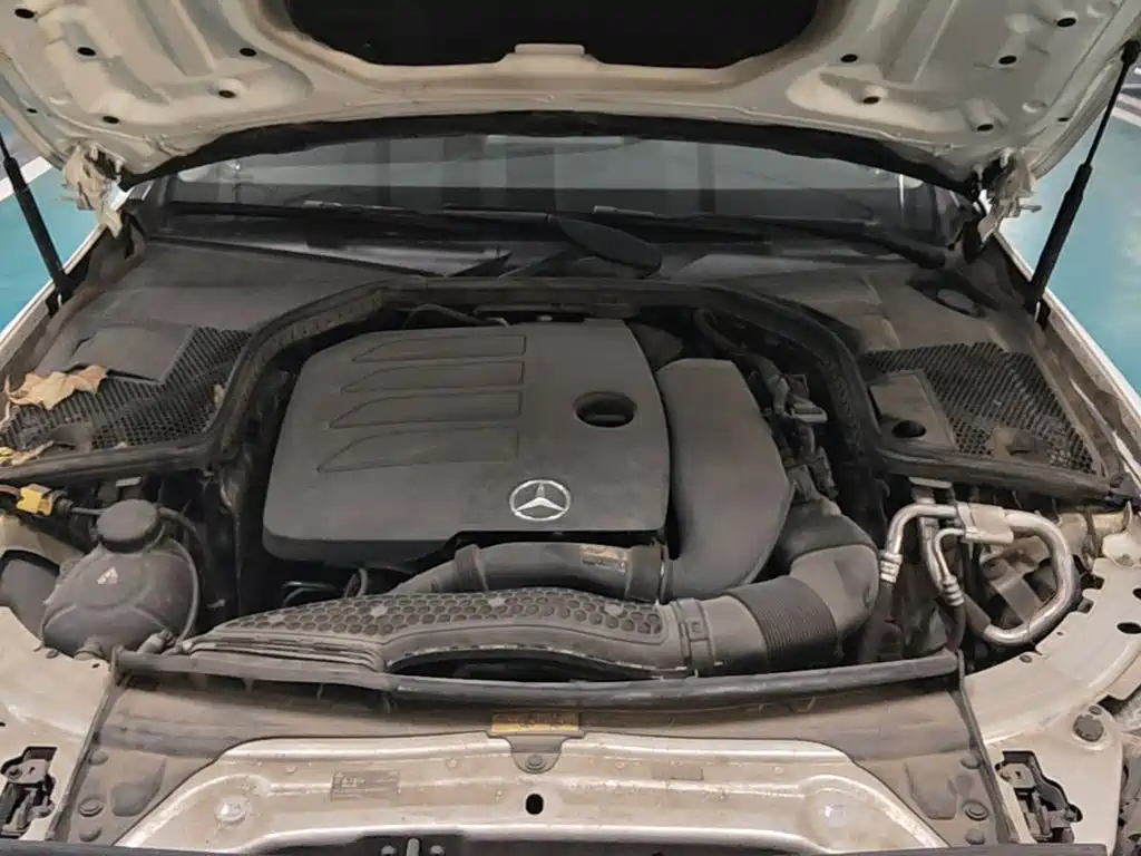 Mercedes-Benz C-Class — миниатюра 16