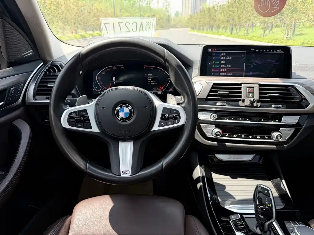 BMW X3 — миниатюра 6
