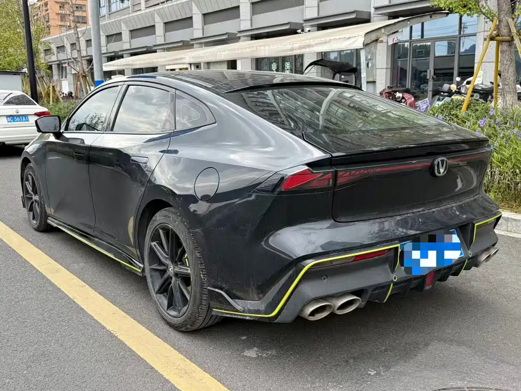 Changan UNI-V — миниатюра 13