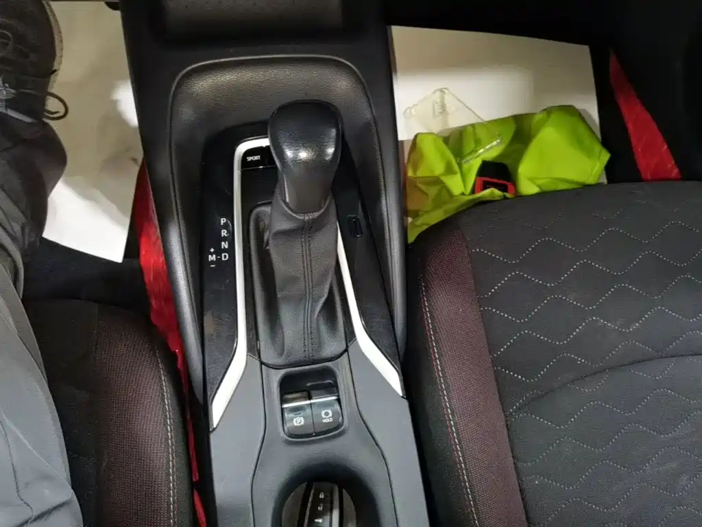 Toyota Corolla — миниатюра 14