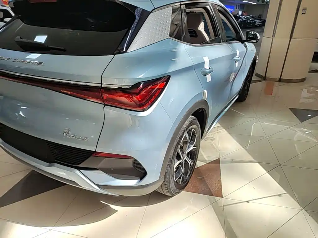 BYD Yuan Plus — миниатюра 8