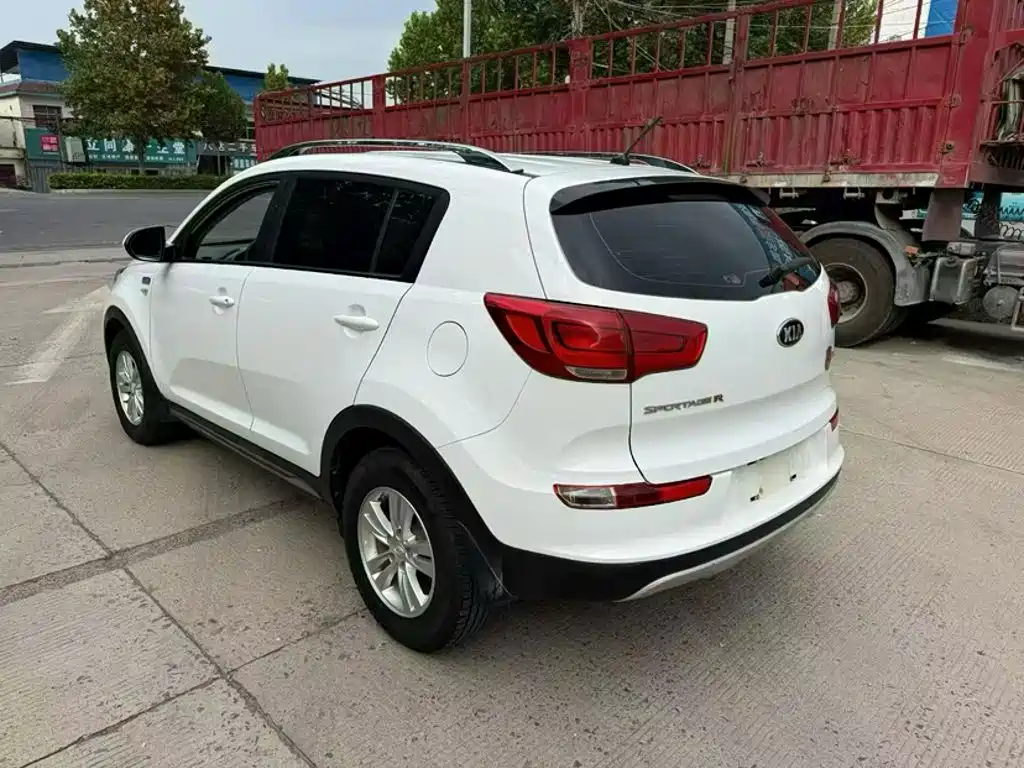 Kia Sportage — миниатюра 6