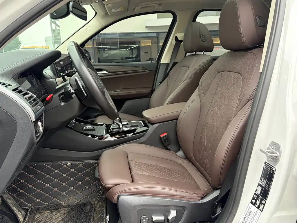 BMW X3 — миниатюра 12