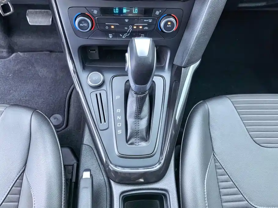 Ford Focus — миниатюра 16