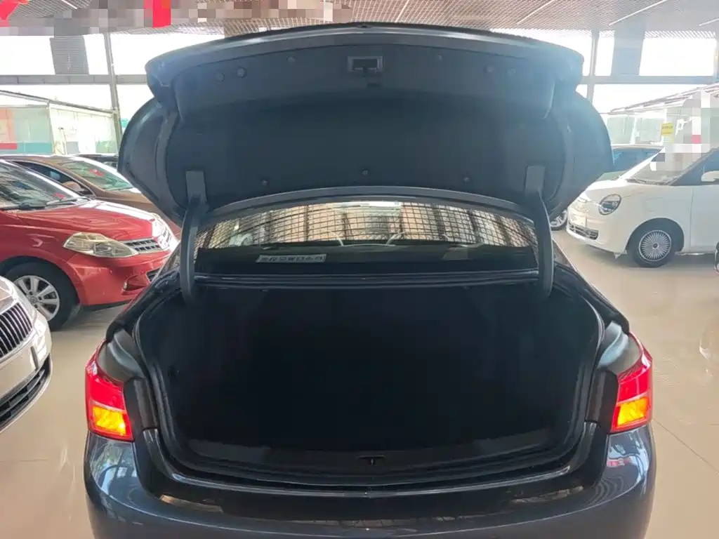 Buick Verano — миниатюра 15