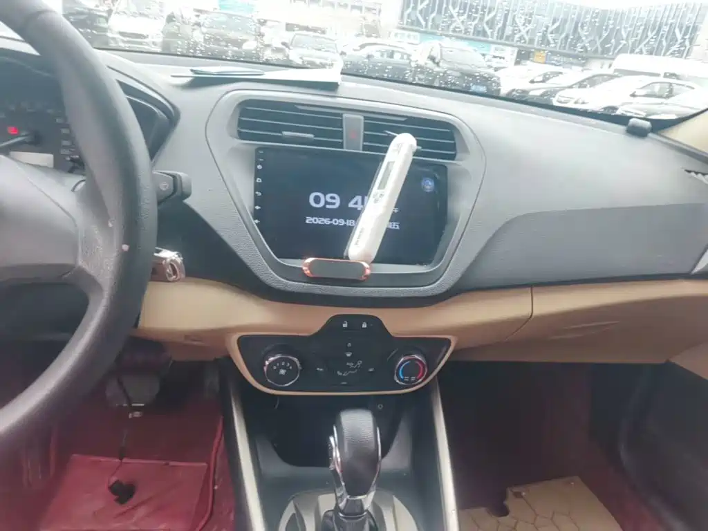Ford Escort — миниатюра 13