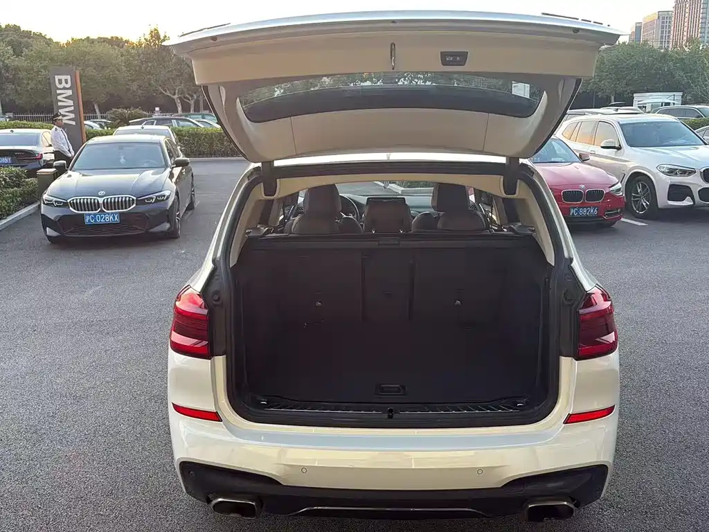 BMW X3 — миниатюра 13