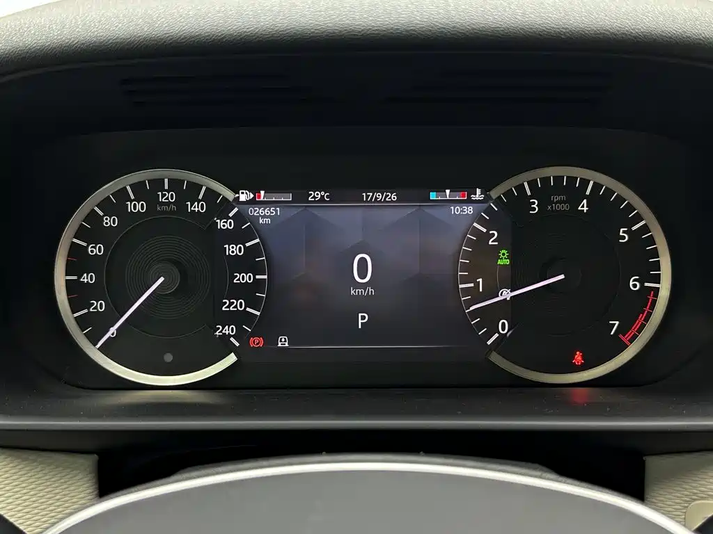 Land Rover Discovery — миниатюра 14