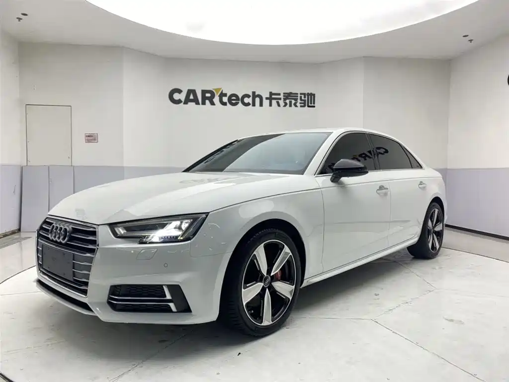 Audi A4L 2018