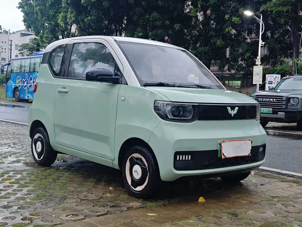 Wuling MINIEV — миниатюра 3