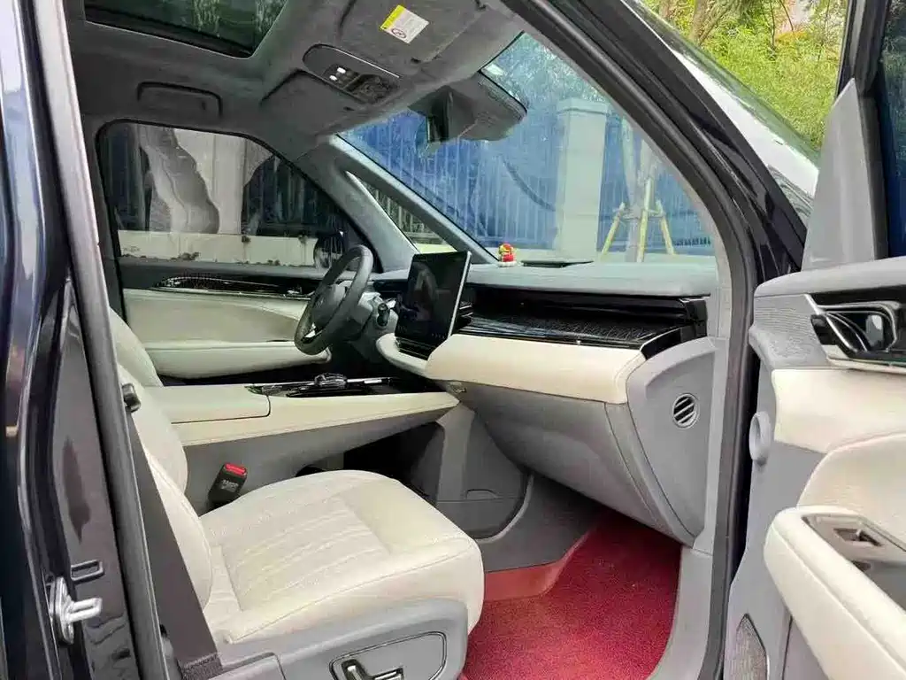 ZEEKR EXTREME KRYPTON 009