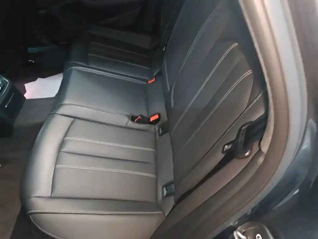 Audi A4L — миниатюра 17
