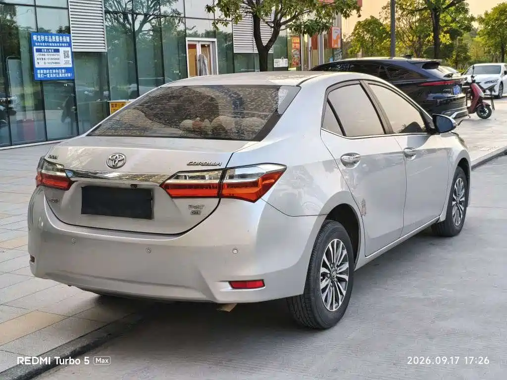 Toyota Corolla — миниатюра 9