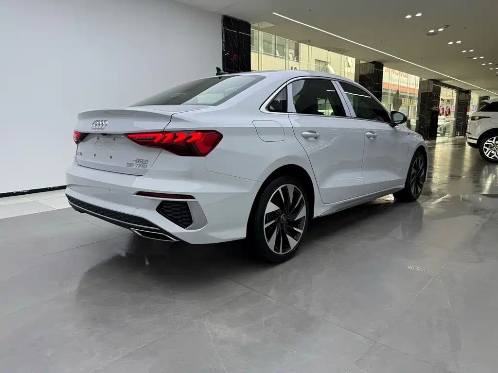 Audi A3 — миниатюра 2