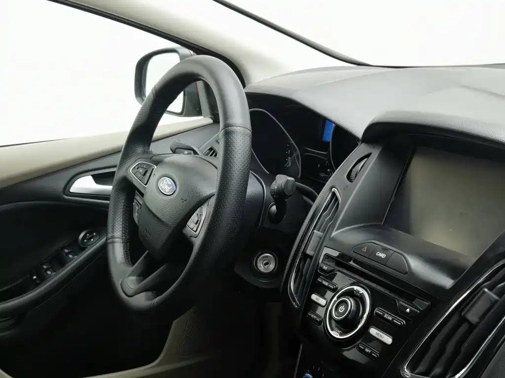 Ford Focus — миниатюра 22