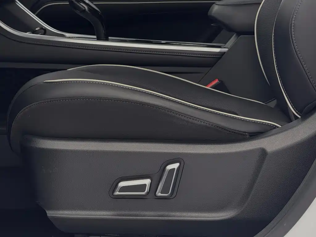 Haval H6 National Trend Edition 1.5GDIT Auto Champion Edition, фото 15