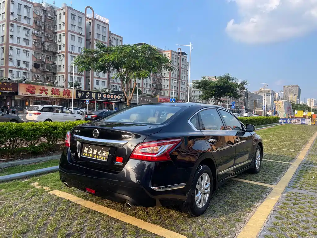 Nissan Teana — миниатюра 6