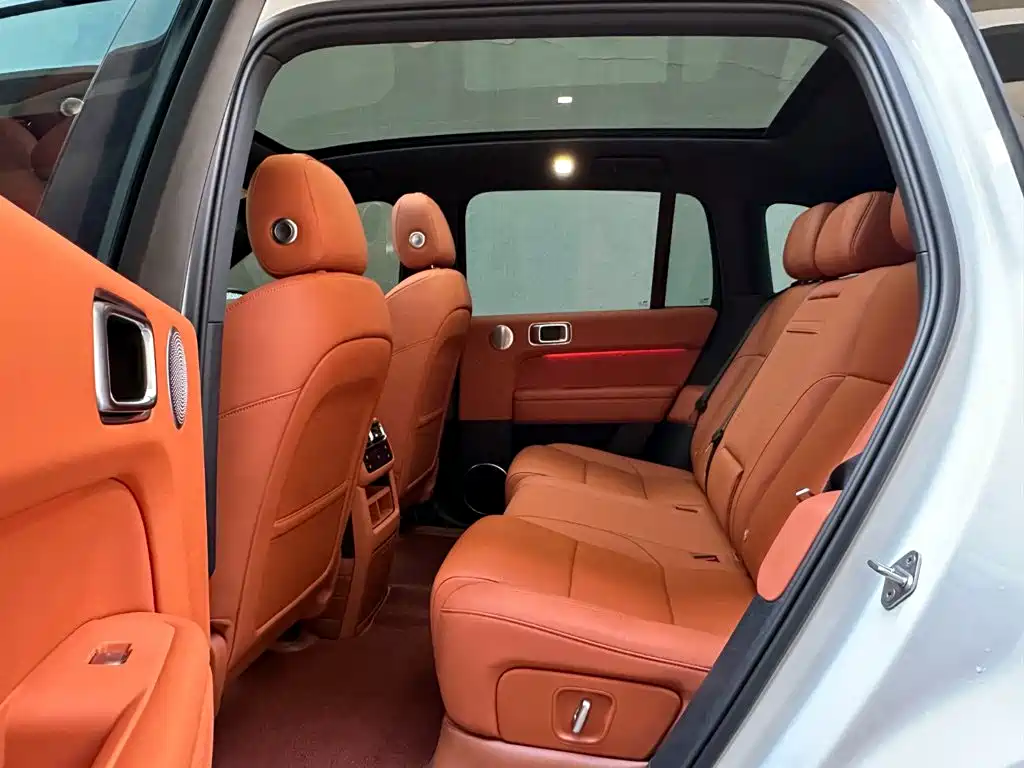 Li Auto Li L6 — миниатюра 10