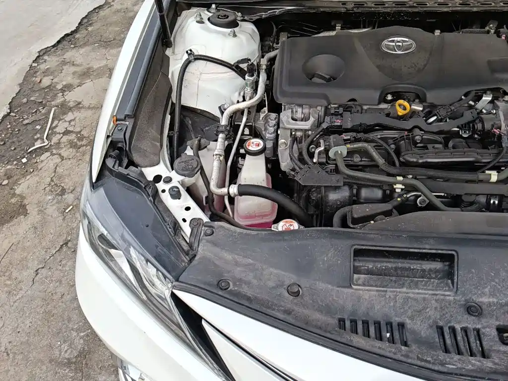 Toyota Camry — миниатюра 21